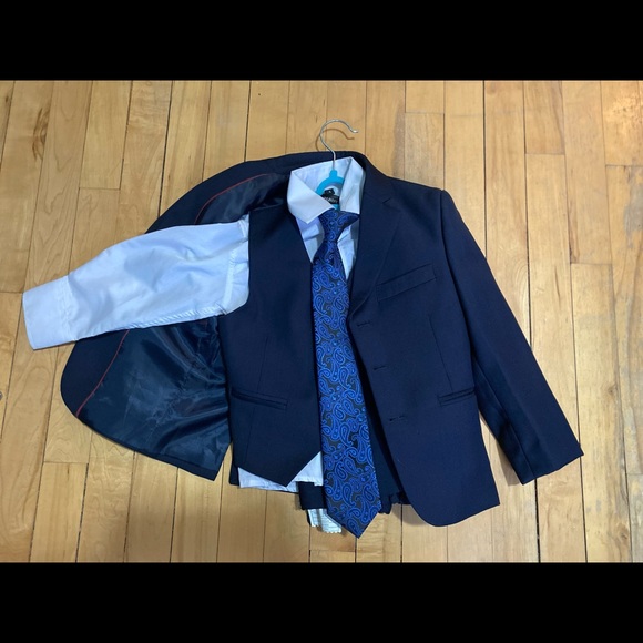 5 piece formal suit - Picture 1 of 2